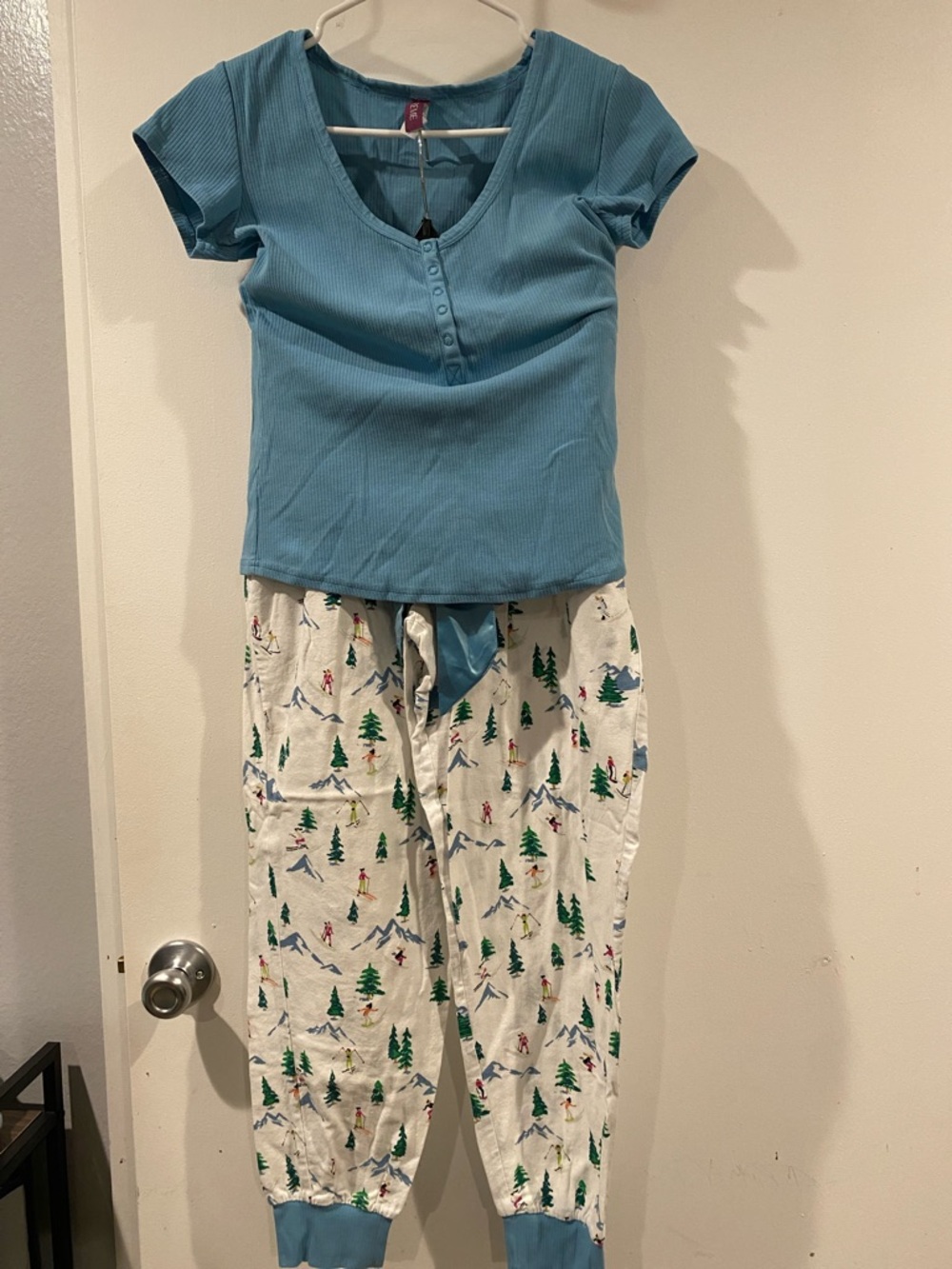 Adore Me Blue Ribbed Short-Sleeve Top & White Ski-Print Pajama Set